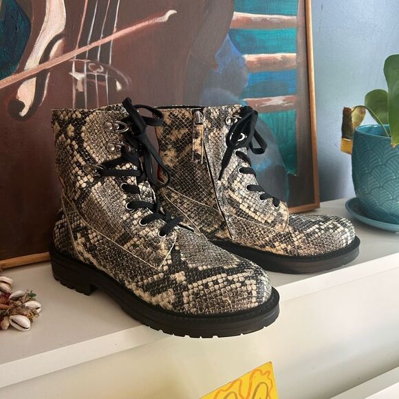 Salt + Umber Sustainable Eco Chic Snakeskin Combat Boots 39/8.5 - Picture 4 of 16